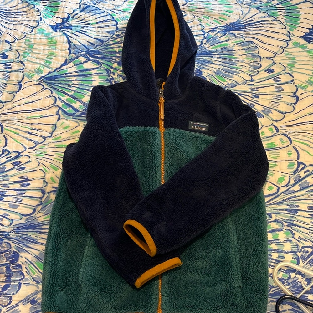 Very good used condition LL Bean fleece jacket
